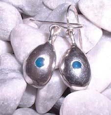 Silver earrings with blue enamel dot